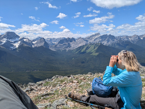 Barb scans for threatening thunderclouds