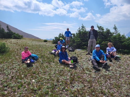 Lunch with a break from the wind