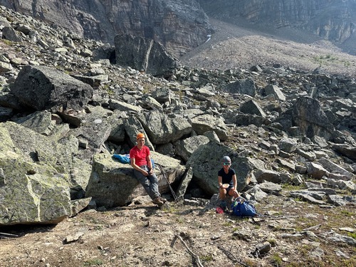 Lunch break (5PM) after navigating the boulder field