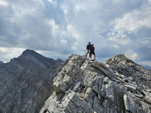 Summit ridge