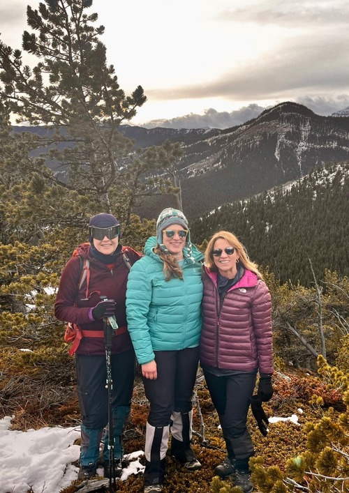 Teresa , Dana and Cathy on the ridge