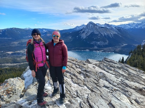 Second viewpoint . Cheryl and Dana.