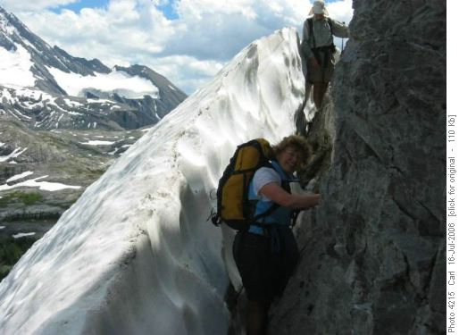 Scrambling to south ridge of Snow Peak