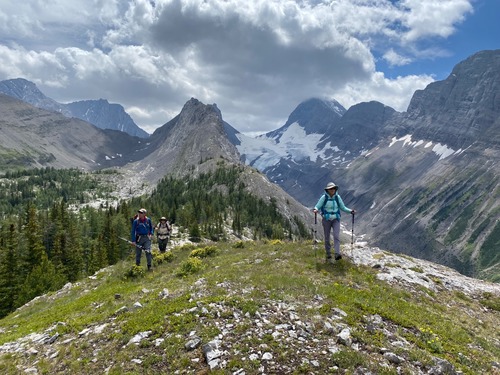 Arriving at the superlative viewpoint 