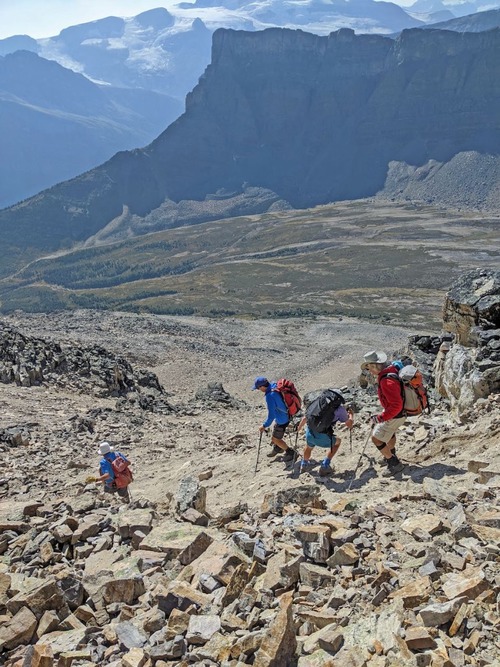 Descending the scree gully - photo from Uli