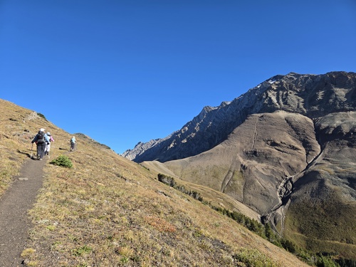 Deviating from the trail, to traverse over to the connecting ridge
