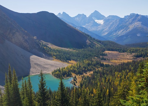 Chester Lake from above our lunch spot, and a lot of larch yet to turn yellow. 