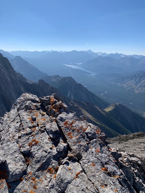 "Tiny" King Creek Ridge and Kananaskis lake from Evan-Thomas West ridge
