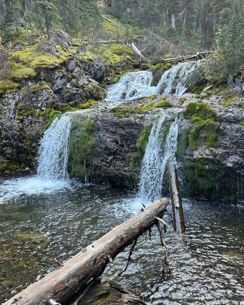 Lovely water fall at the point where the route heads up the Commonwealth Creek drainage