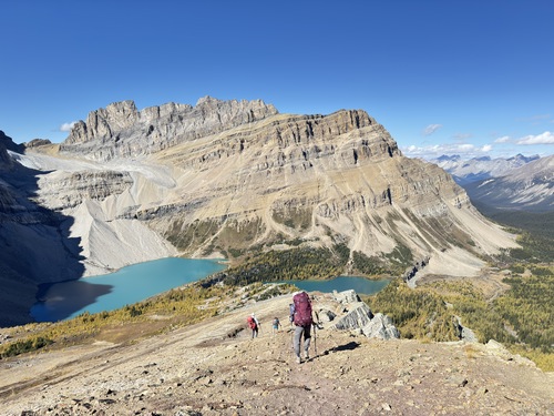 Descending the ridge from Packers' Pass Peak (challenging with heavy overnight packs!)