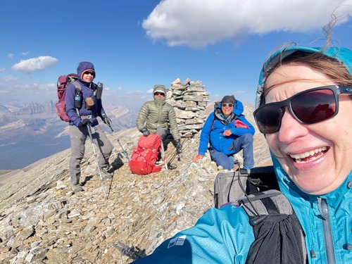 Cyclone Mountain (3050m/10,006ft)
