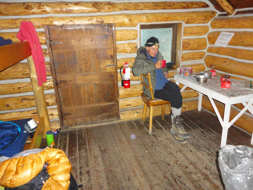 Bob dines in Forget-me-Not Naiset Hut in Assiniboine Provincial Park