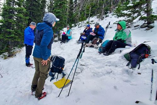 Well deserved lunch break out of the wind on the way back - photo from Jozef