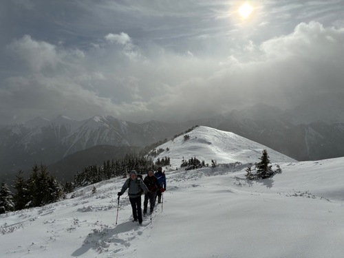 Weather aps did say it was a mix of sun and cloud. 