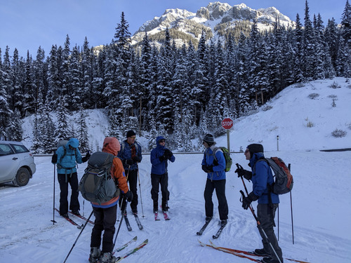 Getting ready to leave from PLPP Back Door [Photo Ulrike]