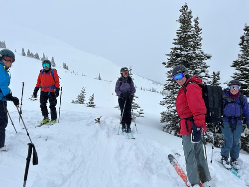 Transitioning for another powder run in upper Miner's Basin