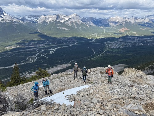 A nice viewpoint for a snack break and to enjoy the views