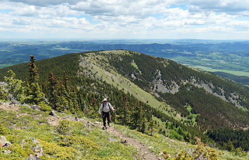 Climbing to the high point looking east