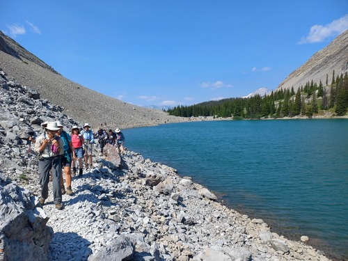 Walking around the second lake on our way to the lunch spot