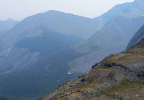 Rummel pass. Ramblers doing their best to blend in with the landscape 