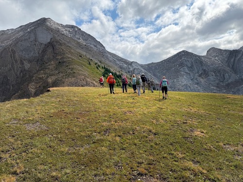 Arriving at the end of the ridgewalk, our lunch spot
