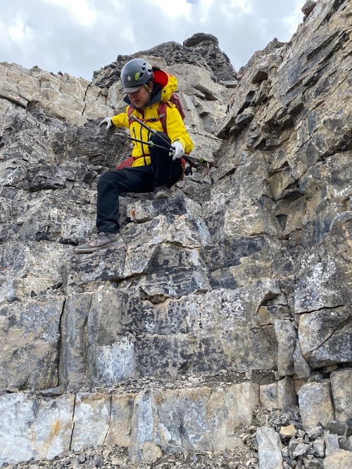 Scrambling down from Stuart Knob