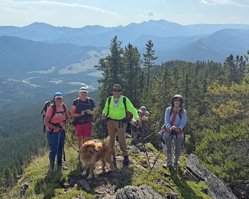 Part way along the east ridge of Junction Hill (Burke and Raspberry in bkg)