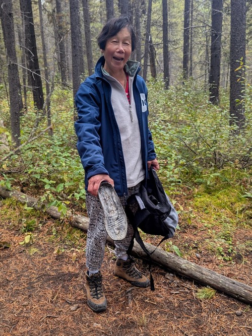 Jiaping and her lost sole