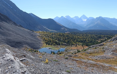 Some rested at the lake, while others went in search of the upper lakes, which unsurprisingly were nowhere to be found. Great views, though!