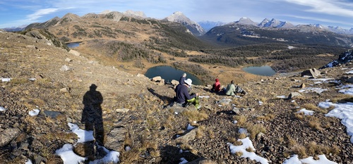 Last sit-down break before descending back to the main trail