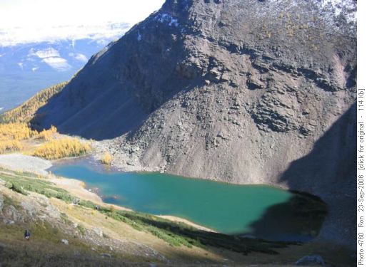 Descent to Temple Lake