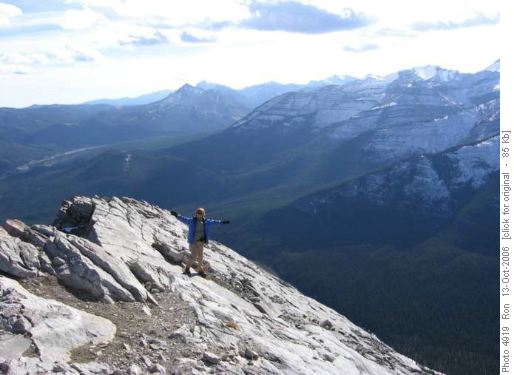 {952 Ginger Bradley} from Nihahi south summit