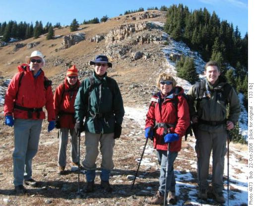 Descending Wind Ridge trail
