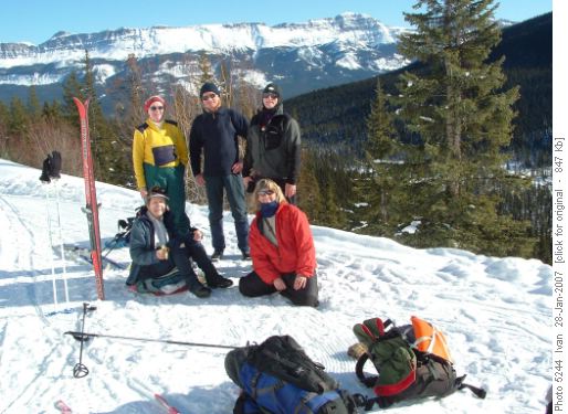 Moraine Lake trail-viewpoint