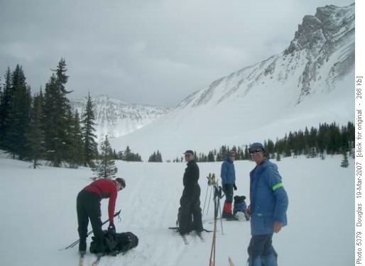 Start of circuit around Fossil from near Skoki, Greg, Stuart, John, fearless leader Dave, (photo by Doug)
