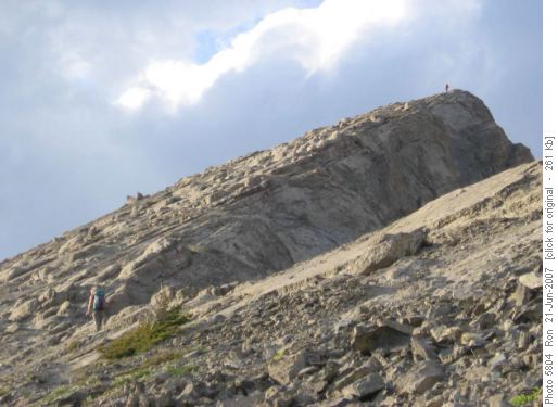 Ha Ling summit (Alda on skyline, Carolyn at left)