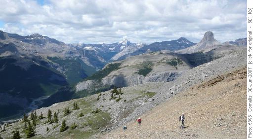 Ascending Black Rock Mountain, Devil's Head to the West