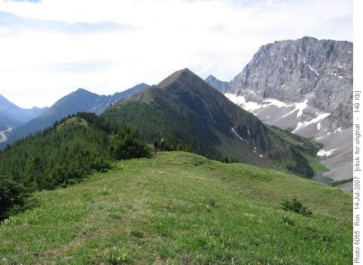 Pocaterra Ridge: 2nd summit viewed from 1st summit