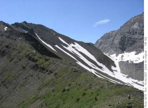 Final slope to Pocaterra Ridge summit