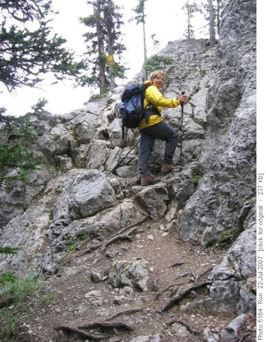 Cory Pass trail scrambly bit