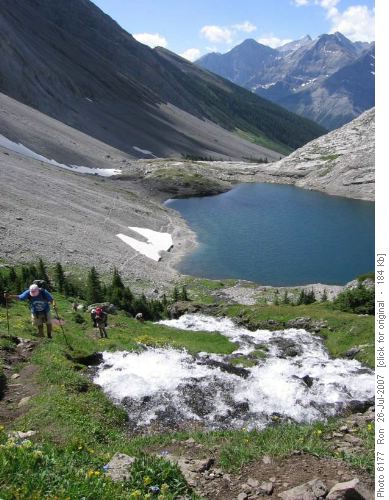 Lower Headwall Lake & spring gushing from upper lake