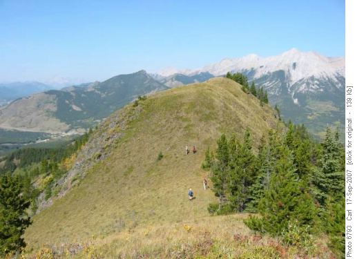 Grassy bump on Hell Ridge