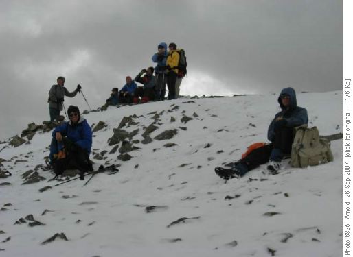 A quick lunch on the summit