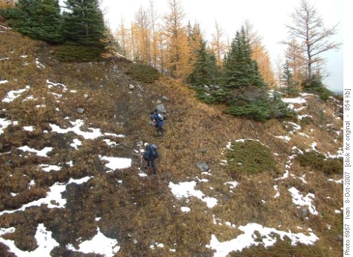 Rae Lake approach /Sally & Ivor/.