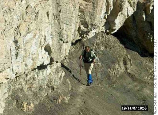 Hike Yamnuska
