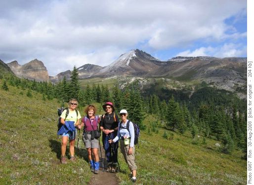 Barbara, Carolyn, Mary & Nardi on the trail to Helen Lake Barbara, Carolyn, Mary & Nardi on the trail to Helen Lake
