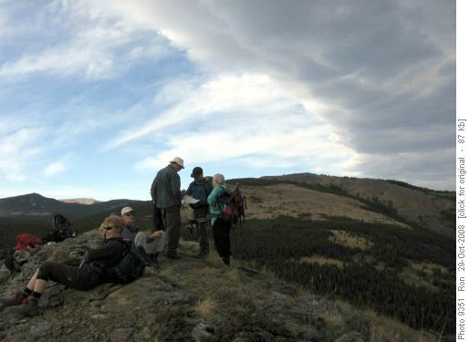 Volcano Ridge outlier under chinook cloud