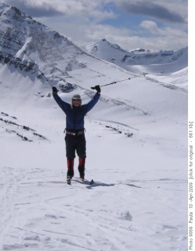 Our Fearless leader at the top of Deception pass